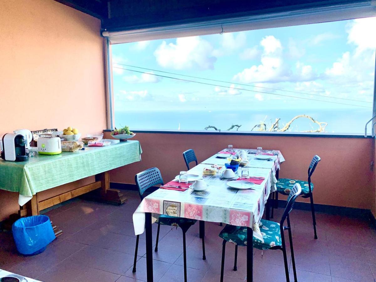 ピエーヴェ・リーグレ Il Gabbiano Di Pieve Bed & Breakfast エクステリア 写真